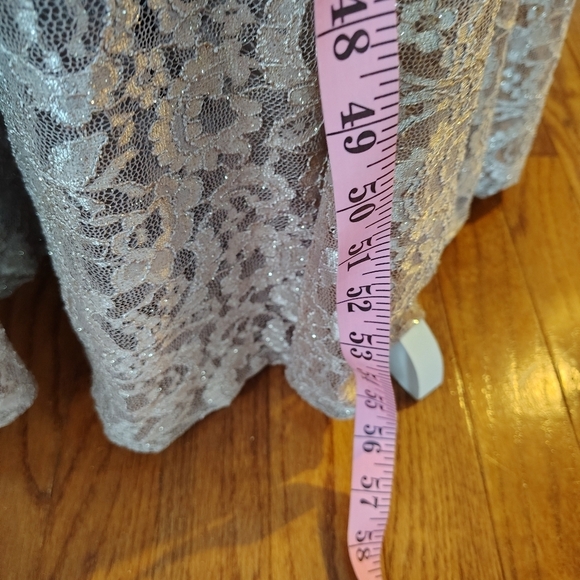 R&M Richards Off the shoulder Fishtail Evening Gown 6P - Picture 10 of 12